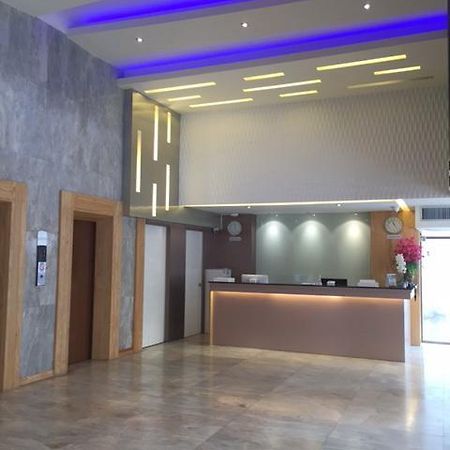 האט יאי D-One Hotel מראה חיצוני תמונה