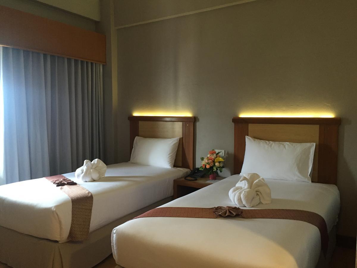 האט יאי D-One Hotel מראה חיצוני תמונה